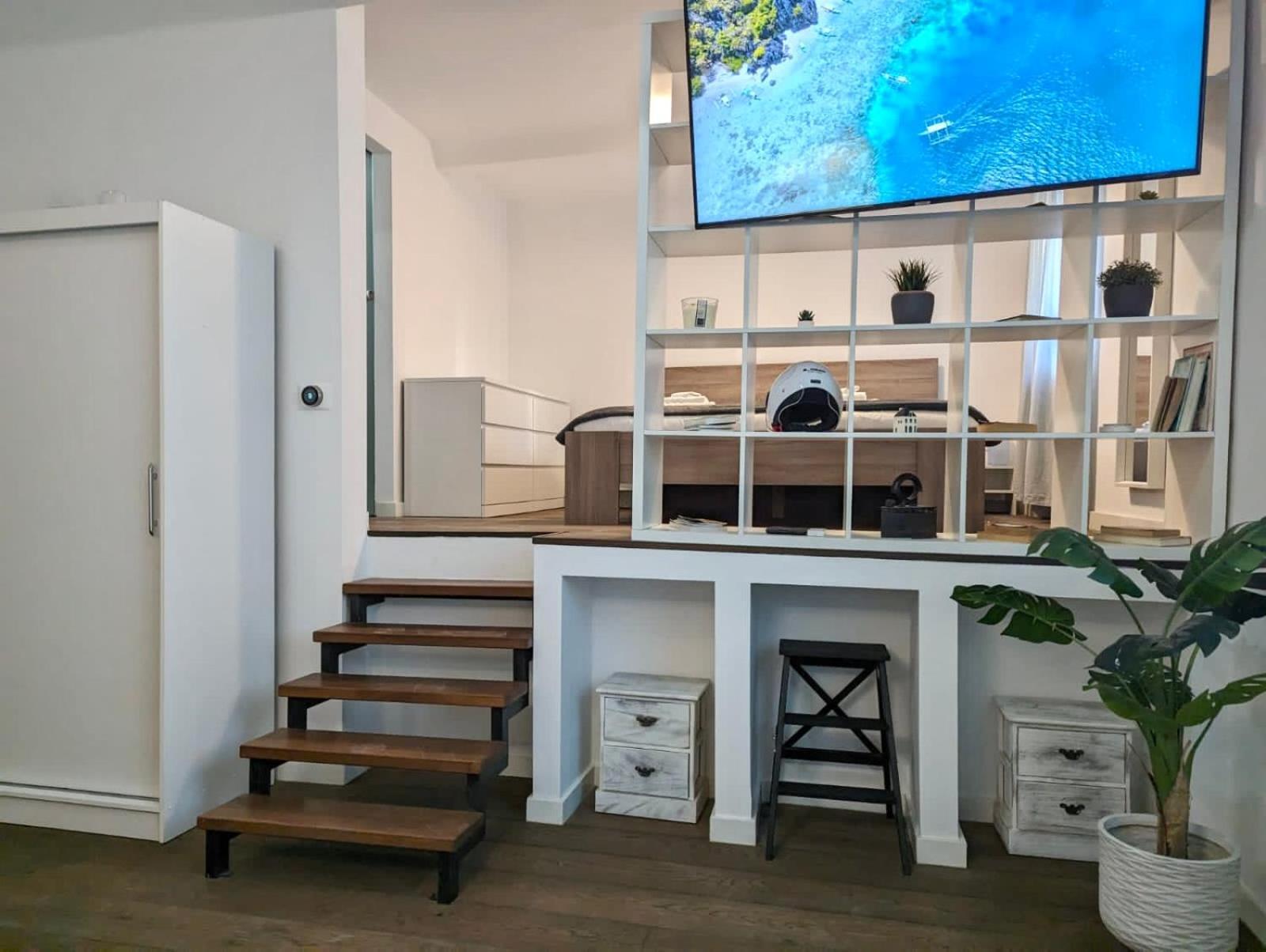 Fantabulous Downtown Abode W King Bed, 65" Tv, Washer And Tumble Dryer Zagreb Bagian luar foto
