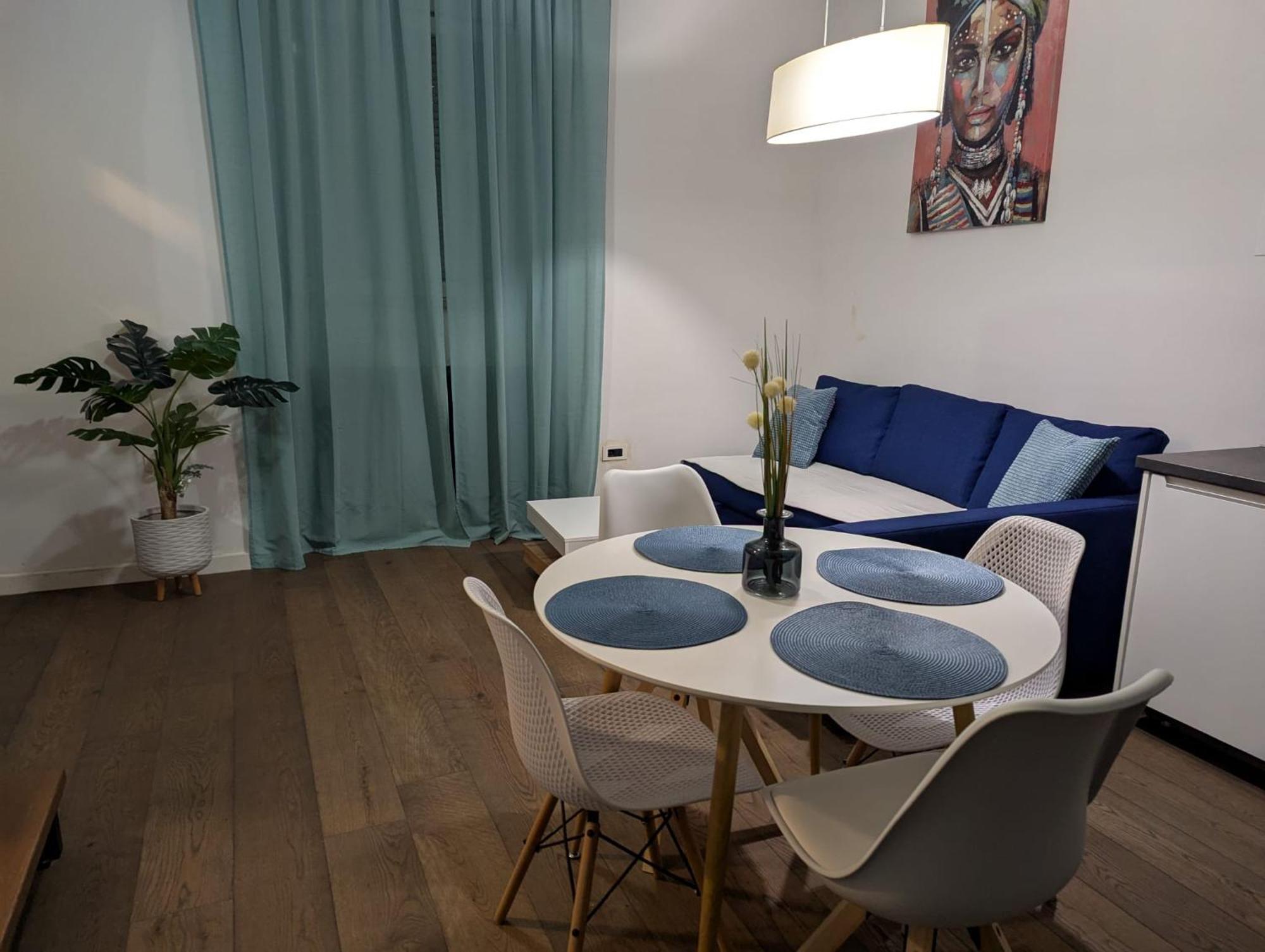 Fantabulous Downtown Abode W King Bed, 65" Tv, Washer And Tumble Dryer Zagreb Bagian luar foto